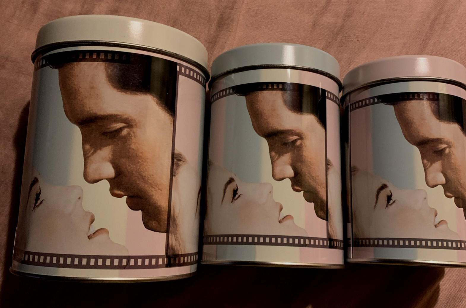 Vtg Elvis Kiss 3 Nesting Tins NOS