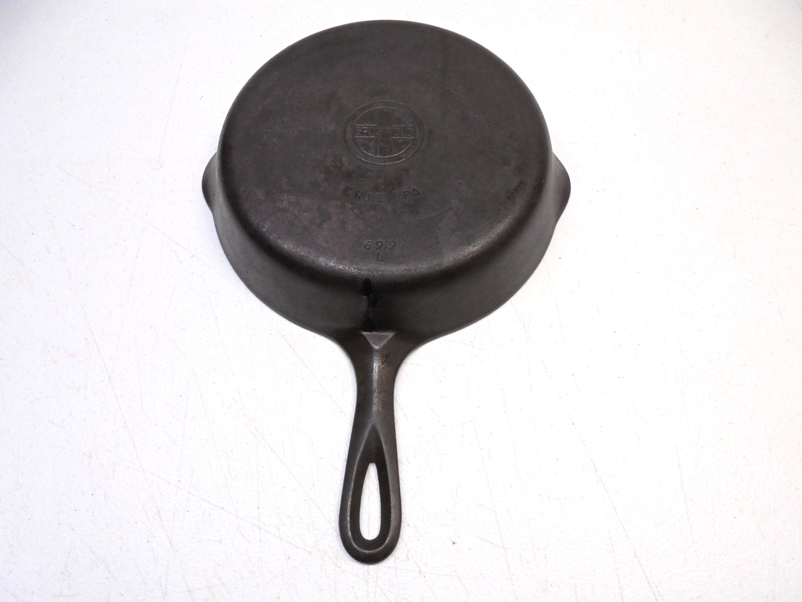 Vintage Erie PA Griswold Cast Iron Skillet Size 6 Frying 699 L