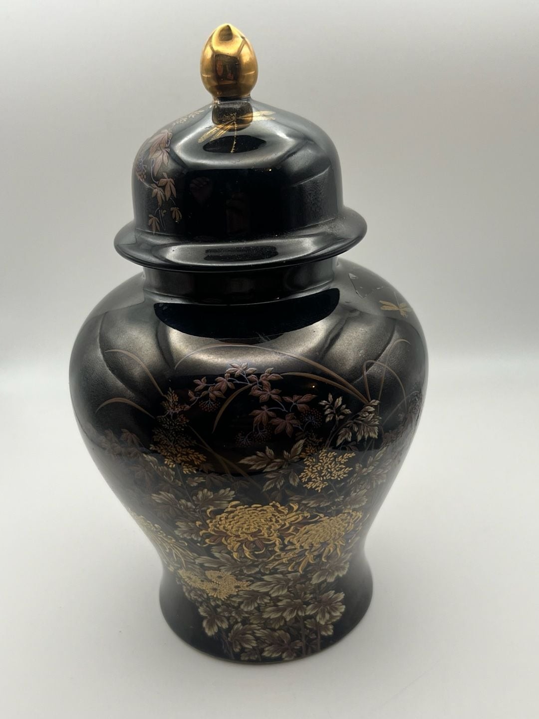 Vintage Shibata Japanese Ginger Jar Tenmoku-Kiku Design Dragonflies Black Gold