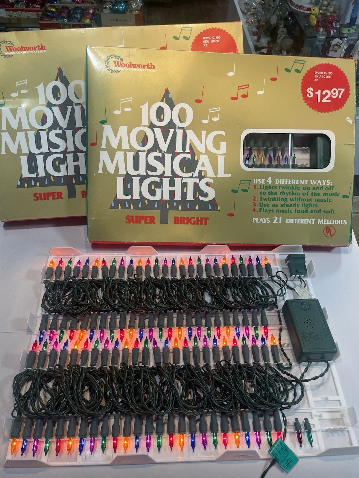 VTG Woolworth 100 Moving Musical Christmas Color Lights 21 Melodies One Box HTF