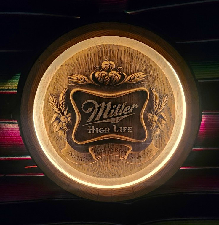 Vintage 1980\'s Miller High Life Beer Illuminated Barrel Keg Light Sign Faux Wood