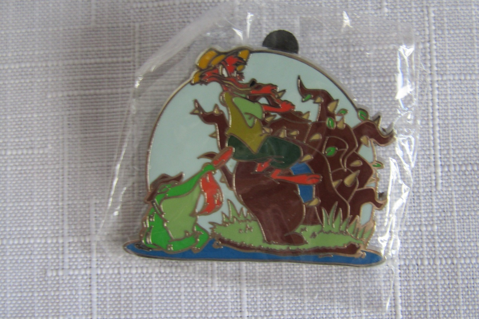 Disney Splash Mountain  Conceal Reveal Mystery Pin Brer Fox, Bear & Gator