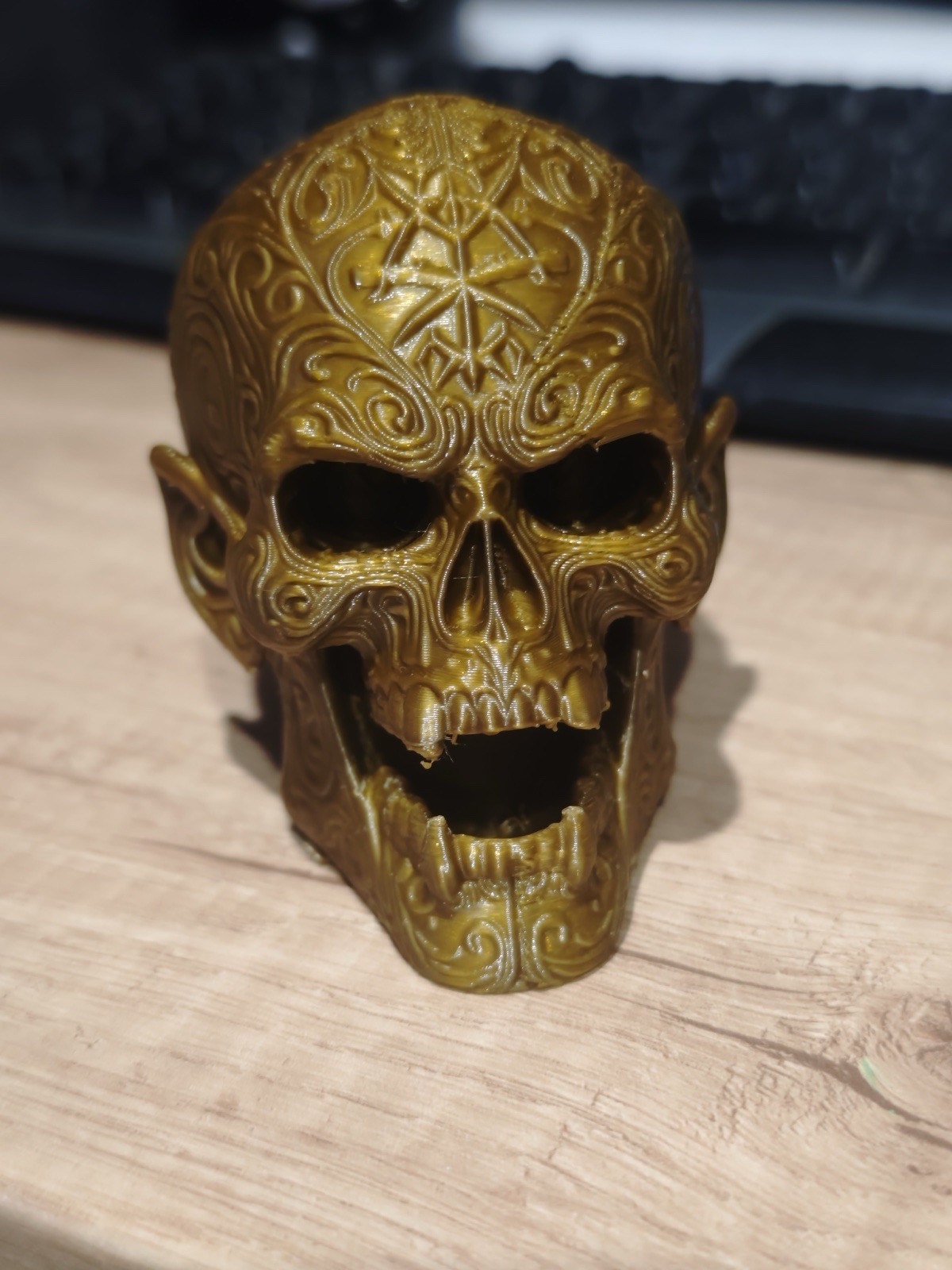  Gothic Vampire Skull