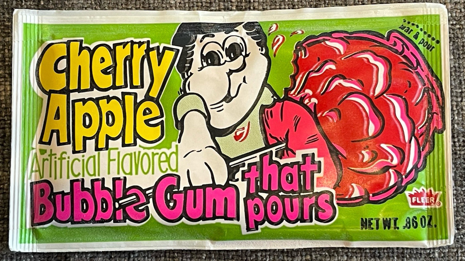 Vintage 1980’s FLEER CHERRY APPLE BUBBLE GUM THAT POURS  Sealed  New Old Stock