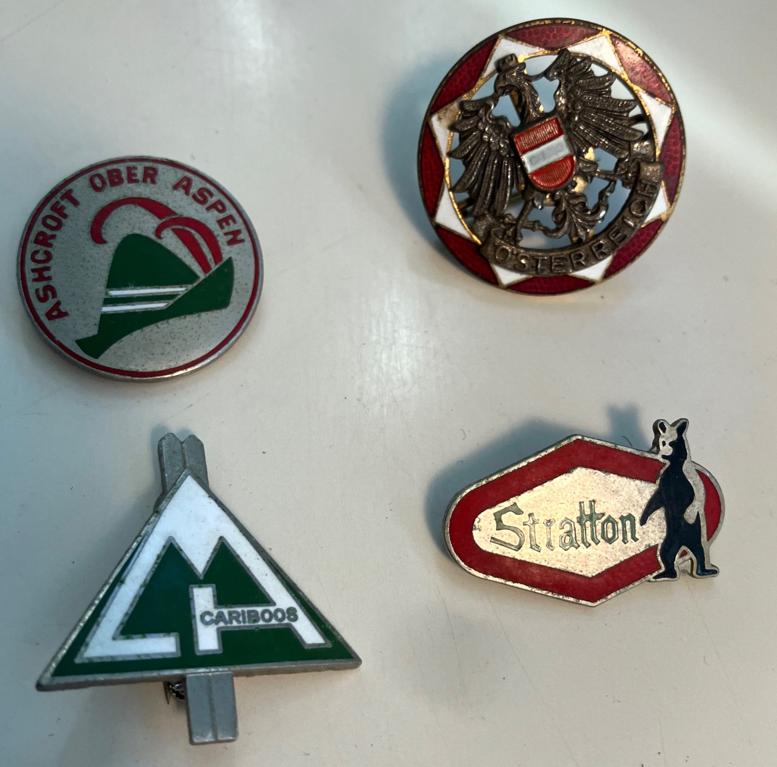 Vintage Mountain hat pins (lot of 4)