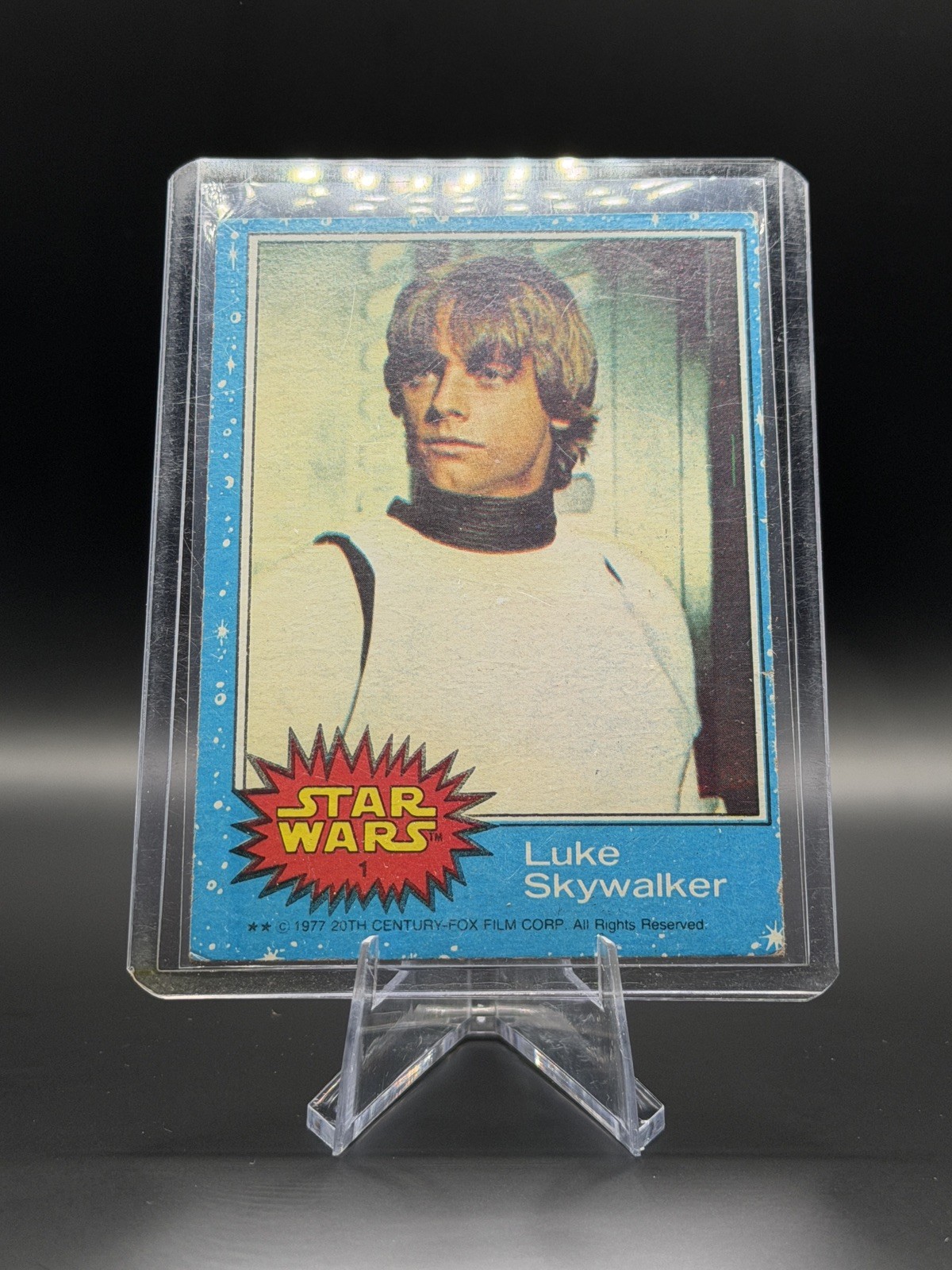 Topps 1977 Star Wars Series 1 Luke Skywalker Card 1 Blue 