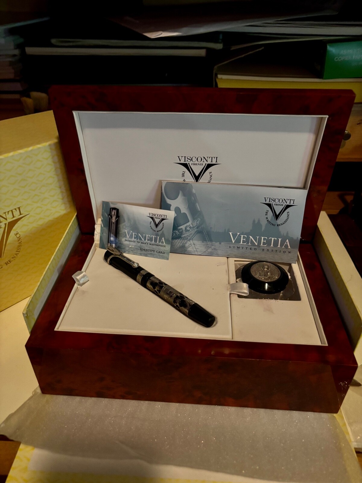 VISCONTI VENETIA FOUNTAIN PEN LIMITED EDITION