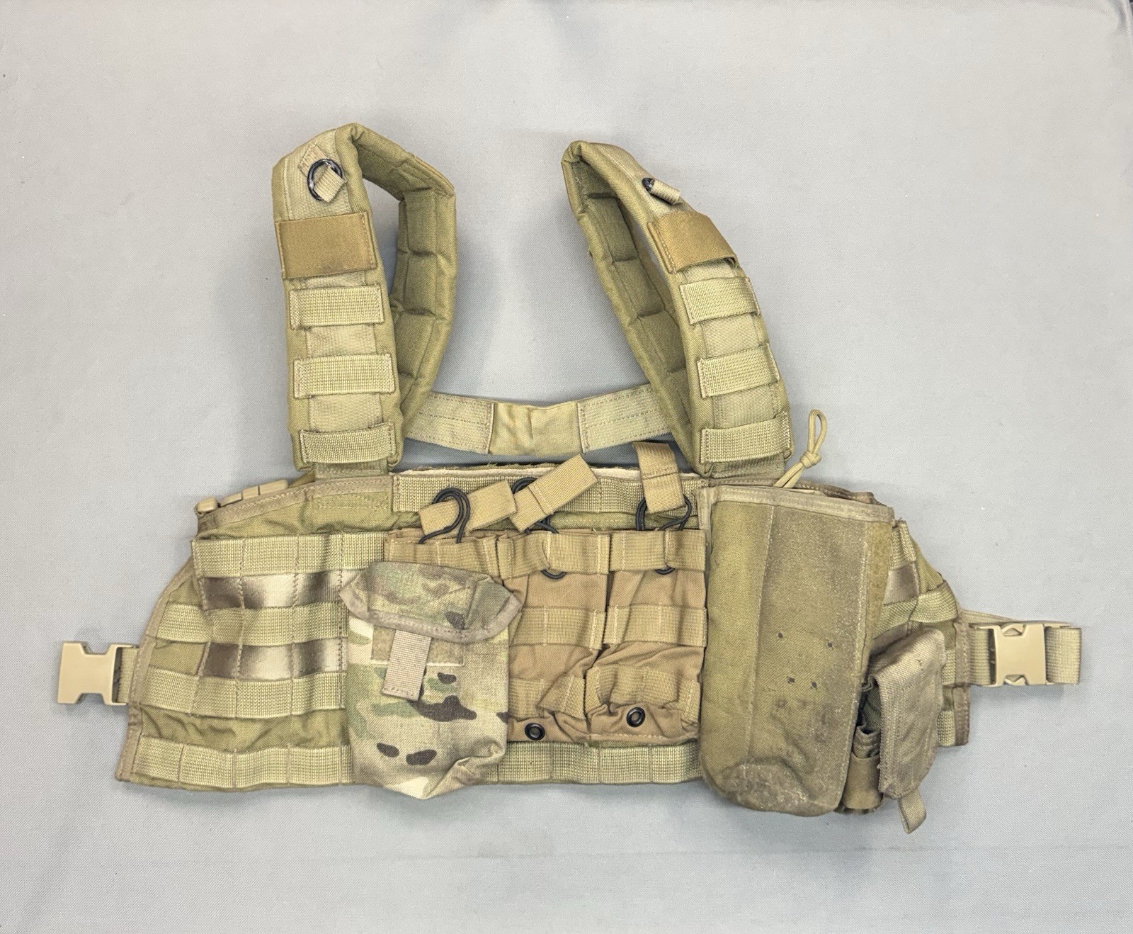 Eagle Industries SFLCS RRV chest rig w/pouches READ Sof Smu