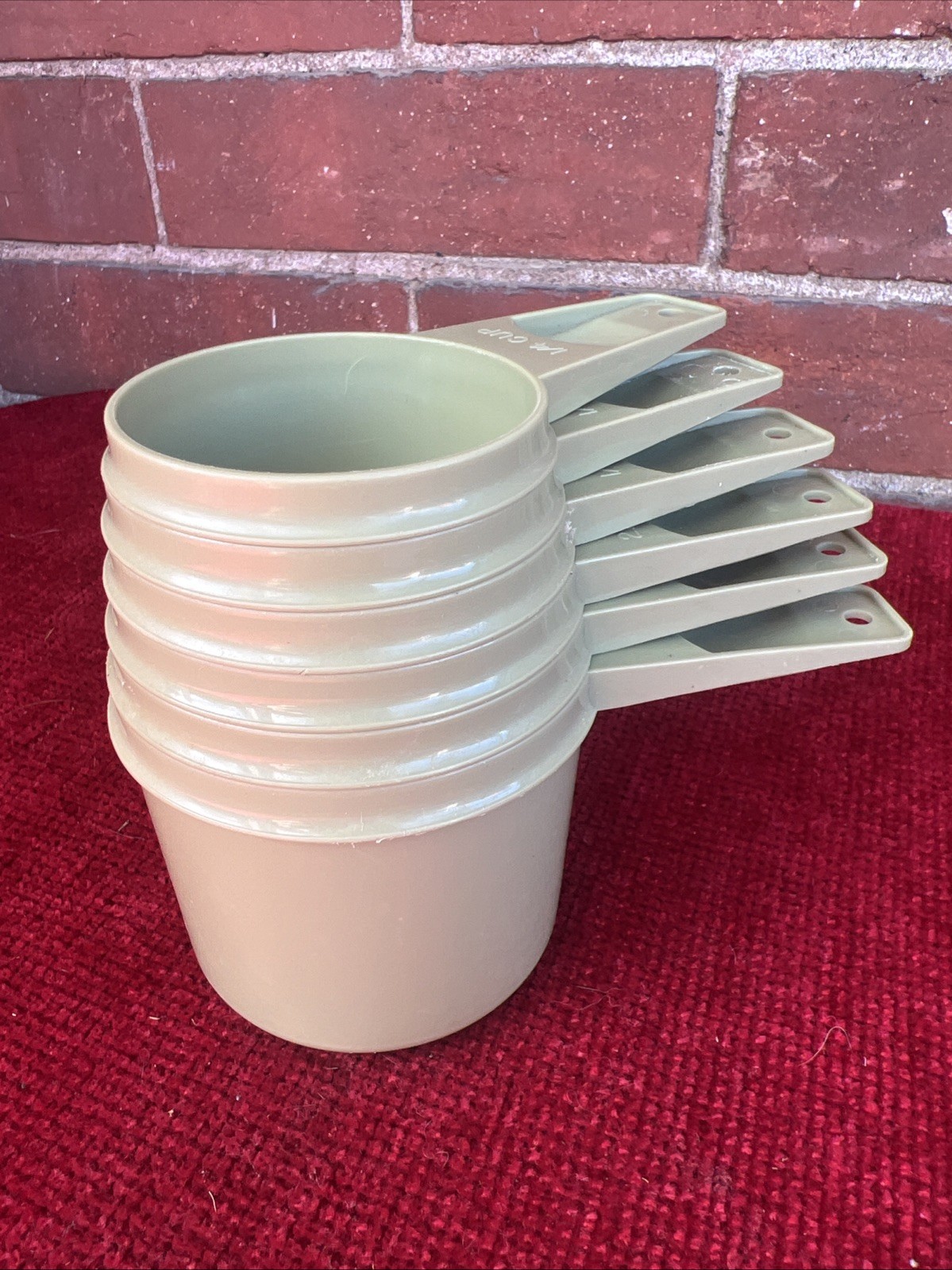 Vintage Tupperware Avocado Green Nesting Measuring Cups Complete Set  761 