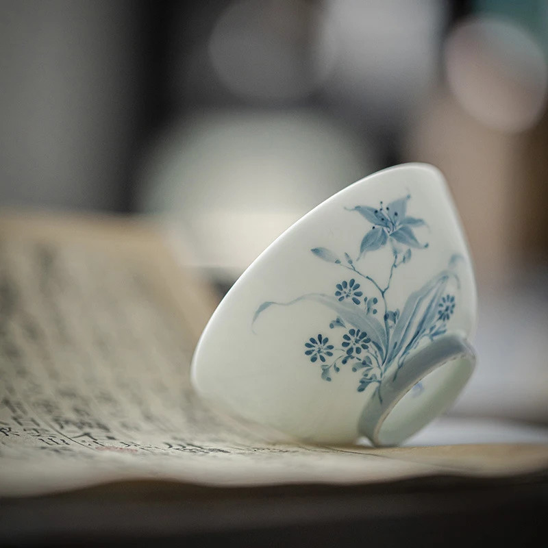 80ml Chinese White Porcelain Tea Cup Hand-Painted Blue Narcissus Kung Fu Tea Set