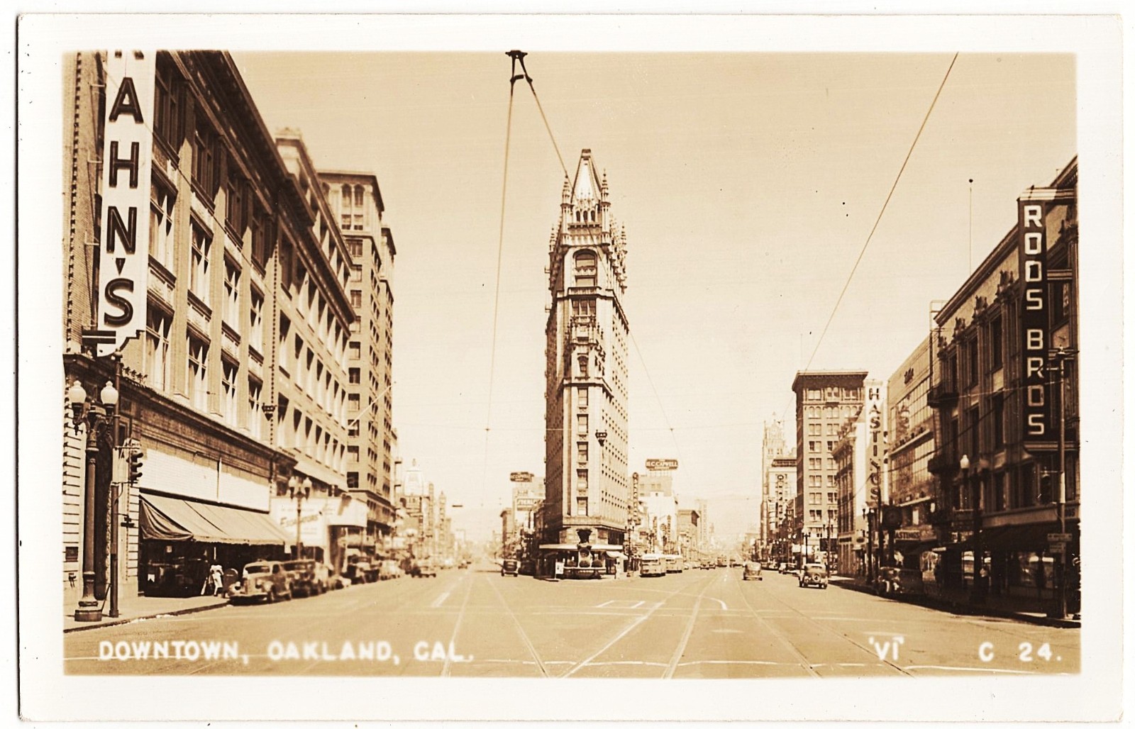 real photo Oakland CA - Downtown shows Narrow Building 1940s postcard RPPC