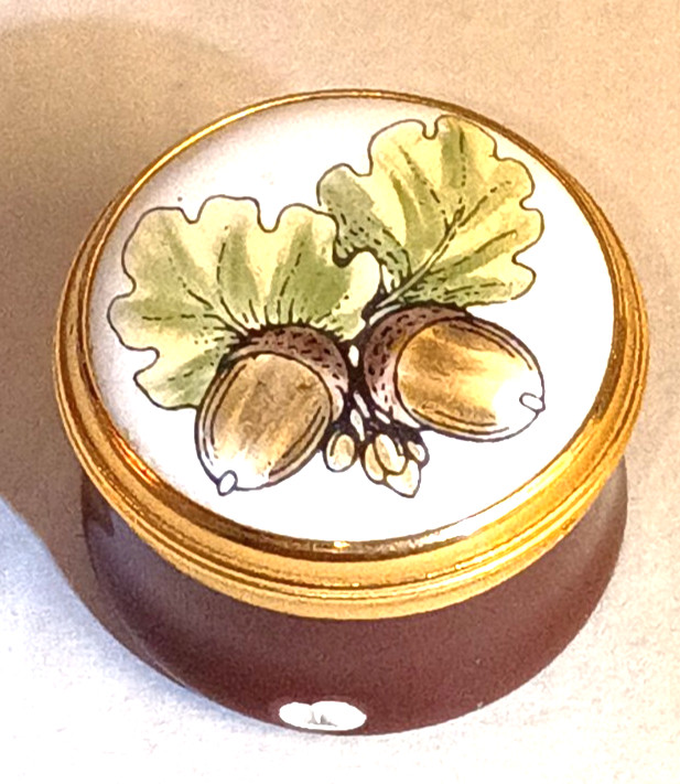Crummles England Enamel Trinket Pill Box Acorns Oak Leaves Brown