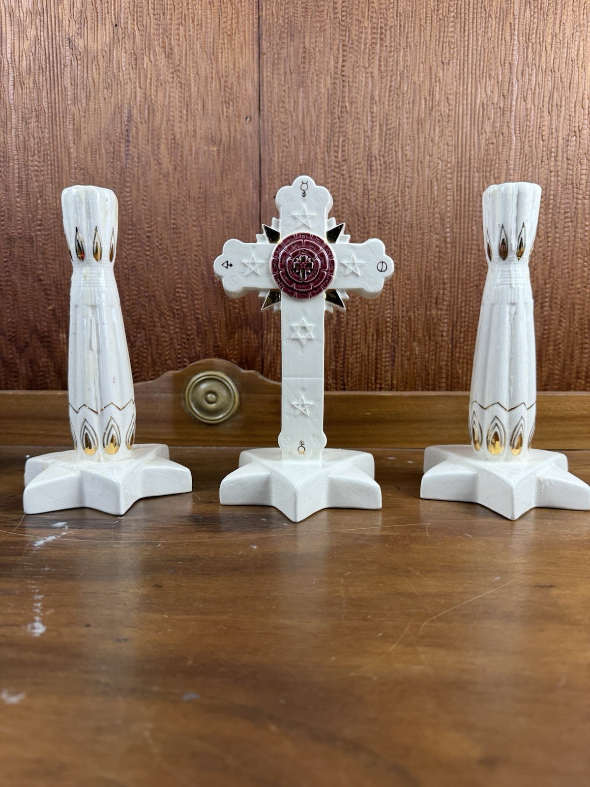 AMORC ROSICRUCIAN HERMETIC CROSS - HOME SANCTUM 1950S With Candle Holders