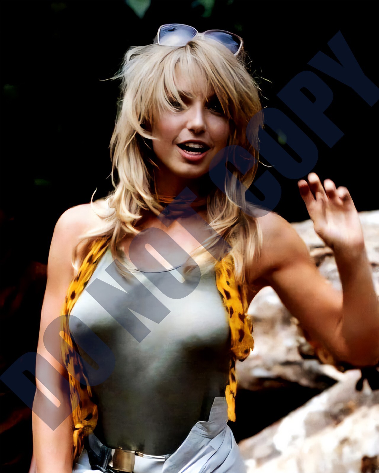 Heather Thomas Looking So Sexy With Her Hat Off Just For You -B- 8x10 Photo