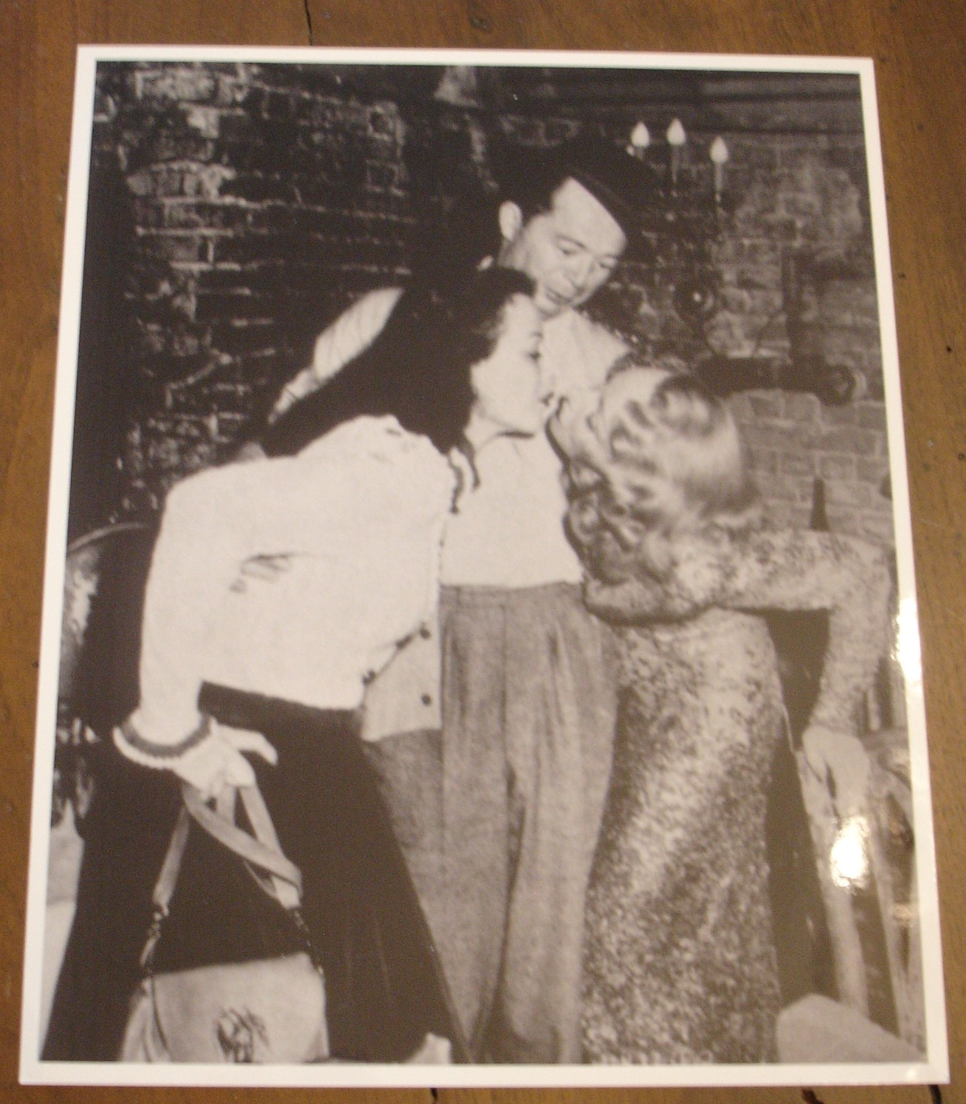 Marlene Dietrich Kissing Hedy Lamarr 8 x 10