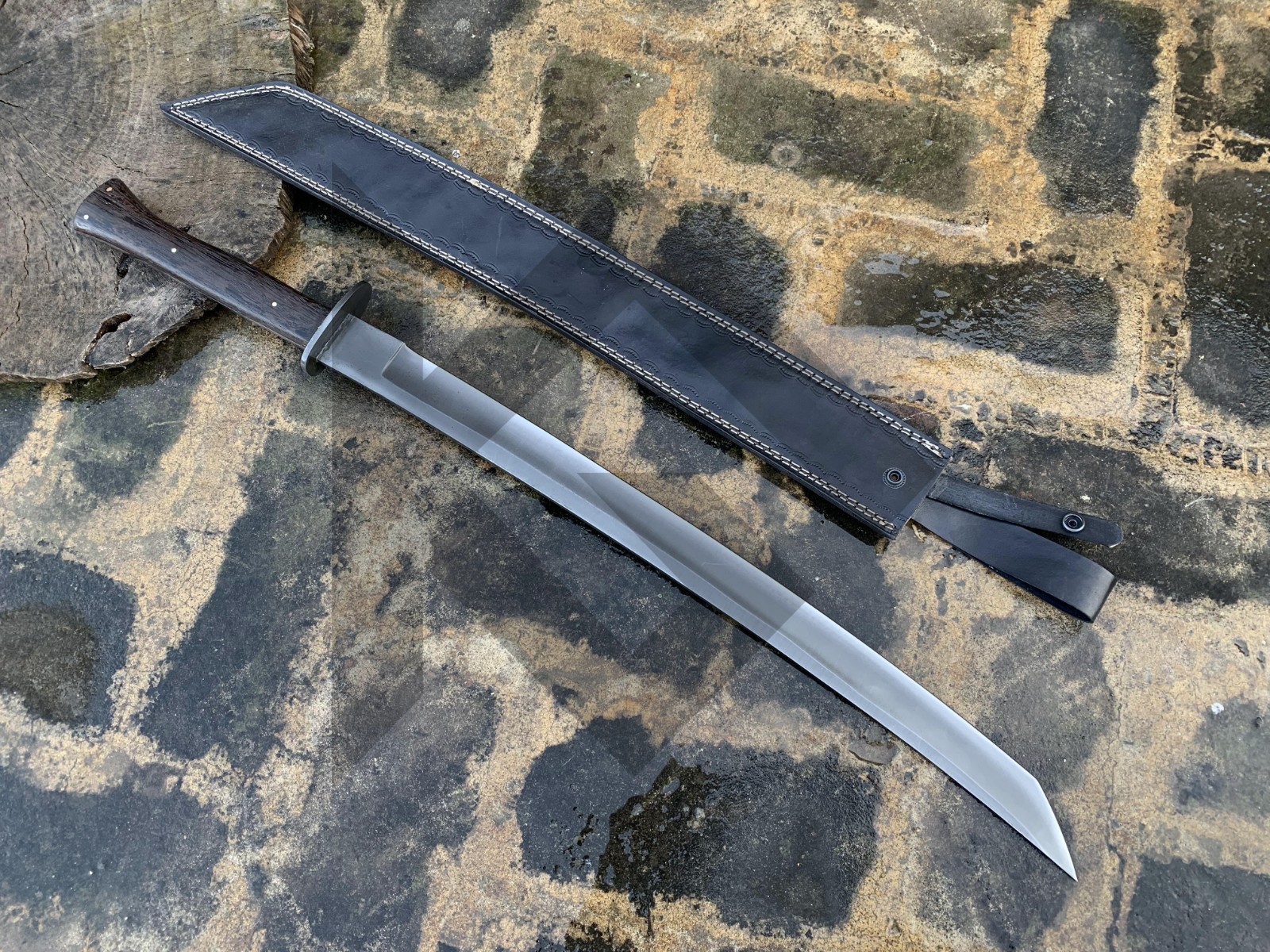 Handmade 30\'\' Carbon Steel Acid Black – Full Tang Katana Sword, Leather Sheath