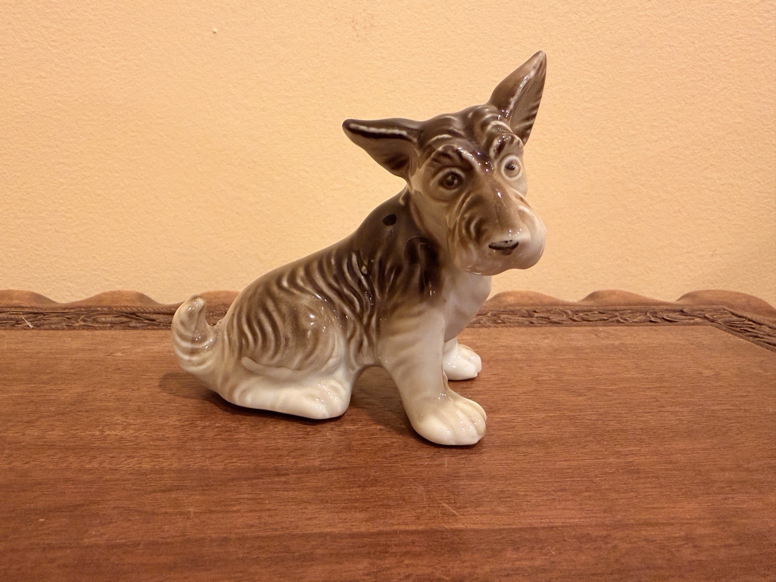 Vtg  Scottish Terrier Dog small Figurine Japan Porcelain