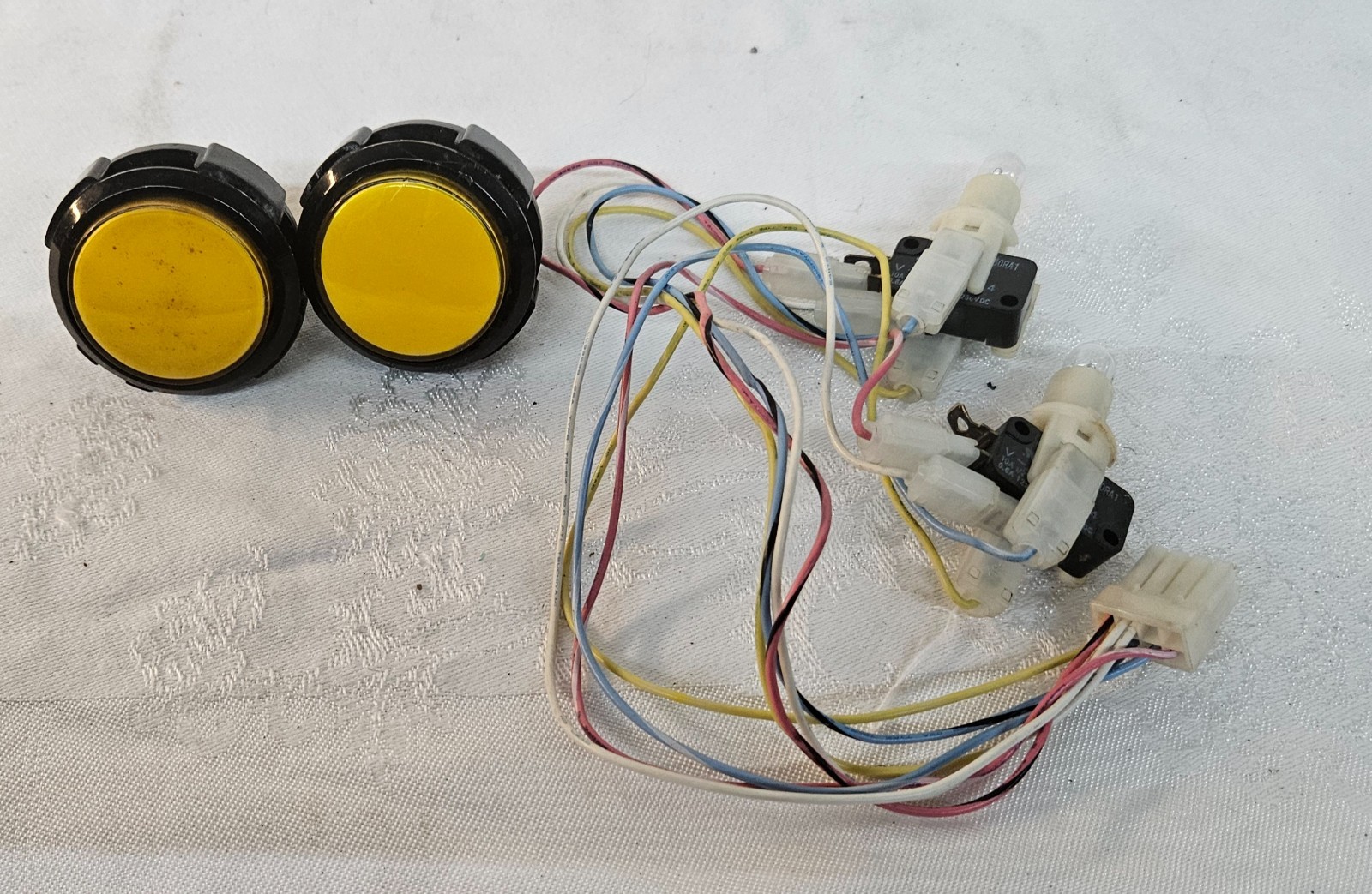 Sega CONFIDENTIAL MISSION Arcade Game Oversized START BUTTONS Pair w Harness