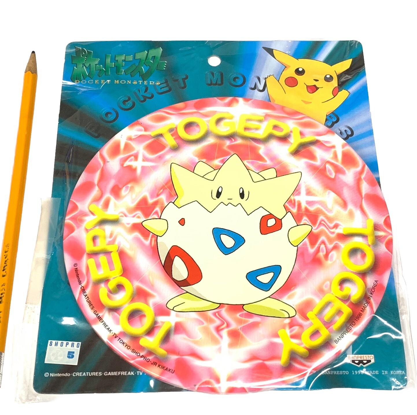 Pokemon 1998 Banpresto Ichiban Kuji Japan Medal Button NEW Togepi Vintage Rare