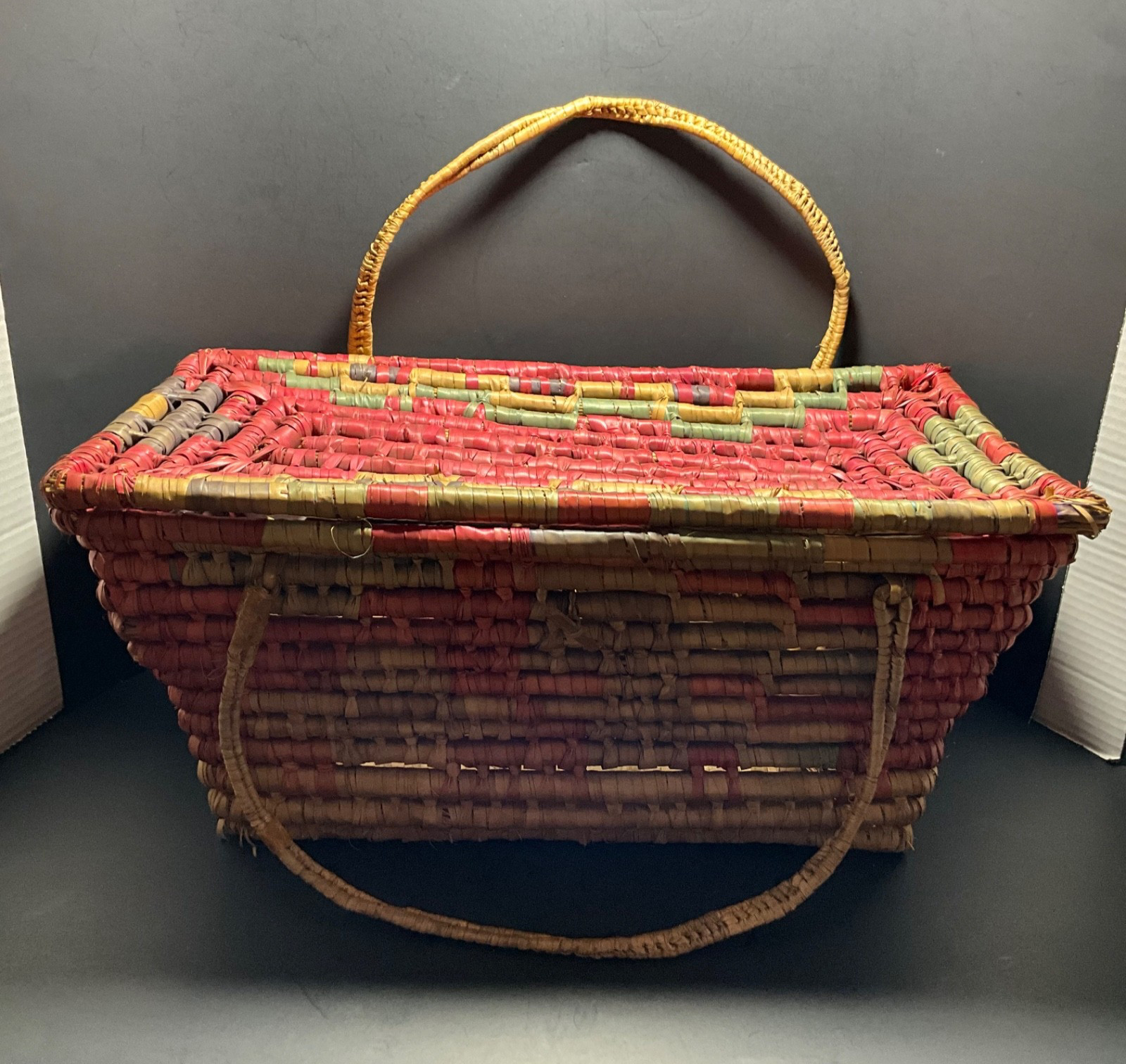 Handmade Woven Palm Coil Basket Handles & Hinged Lid 20