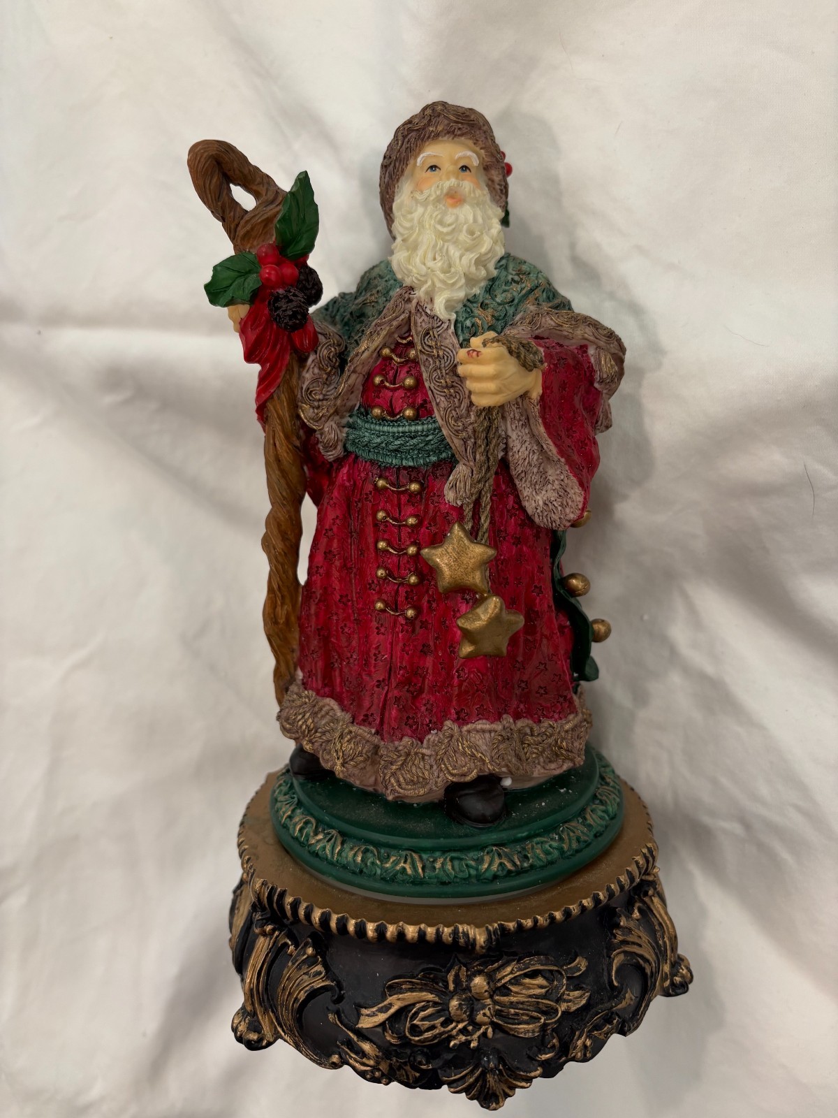 VTG San Francisco Music Box Santa Claus Musical Figurine 8\