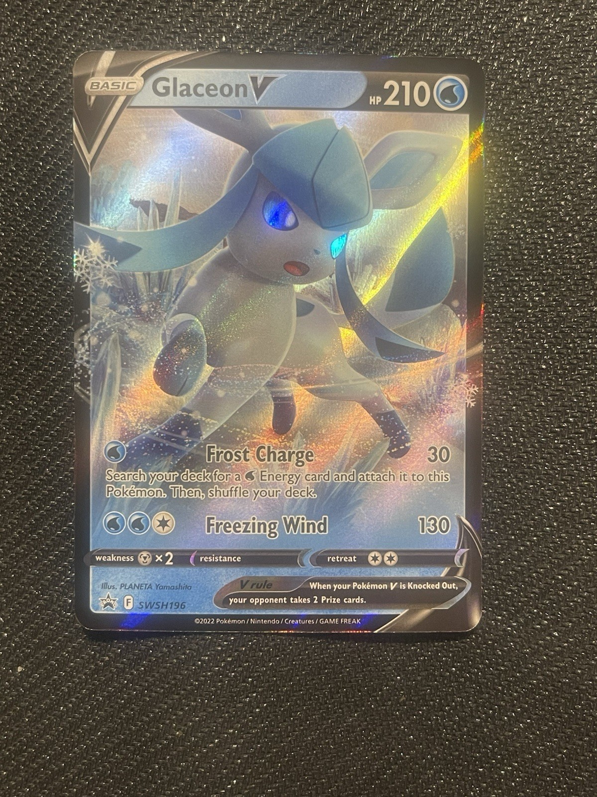 Pokemon TCG Glaceon V 040/203 Evolving Skies Ultra Rare Full Art Holo