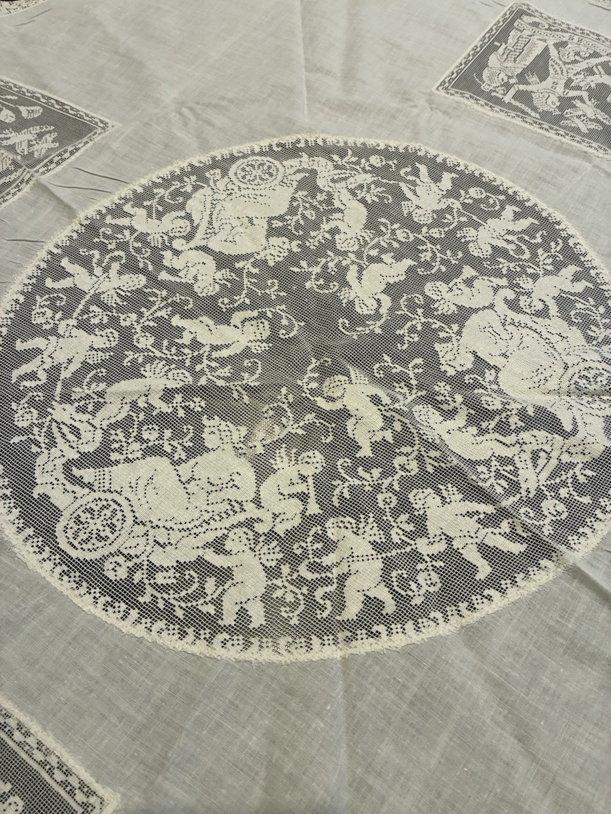 Antique Italian Filet Lace Round Table Topper 33.5