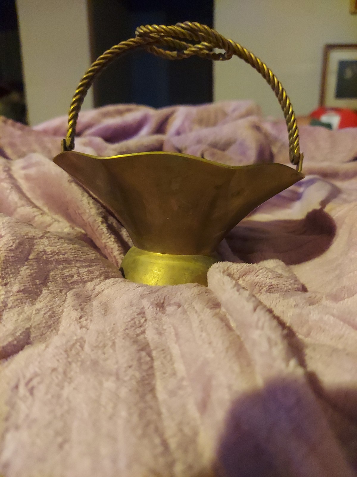 Vintage Solid Brass Pedestal Bowl Scalloped Edge Fluted Made in India 1970s MCM
