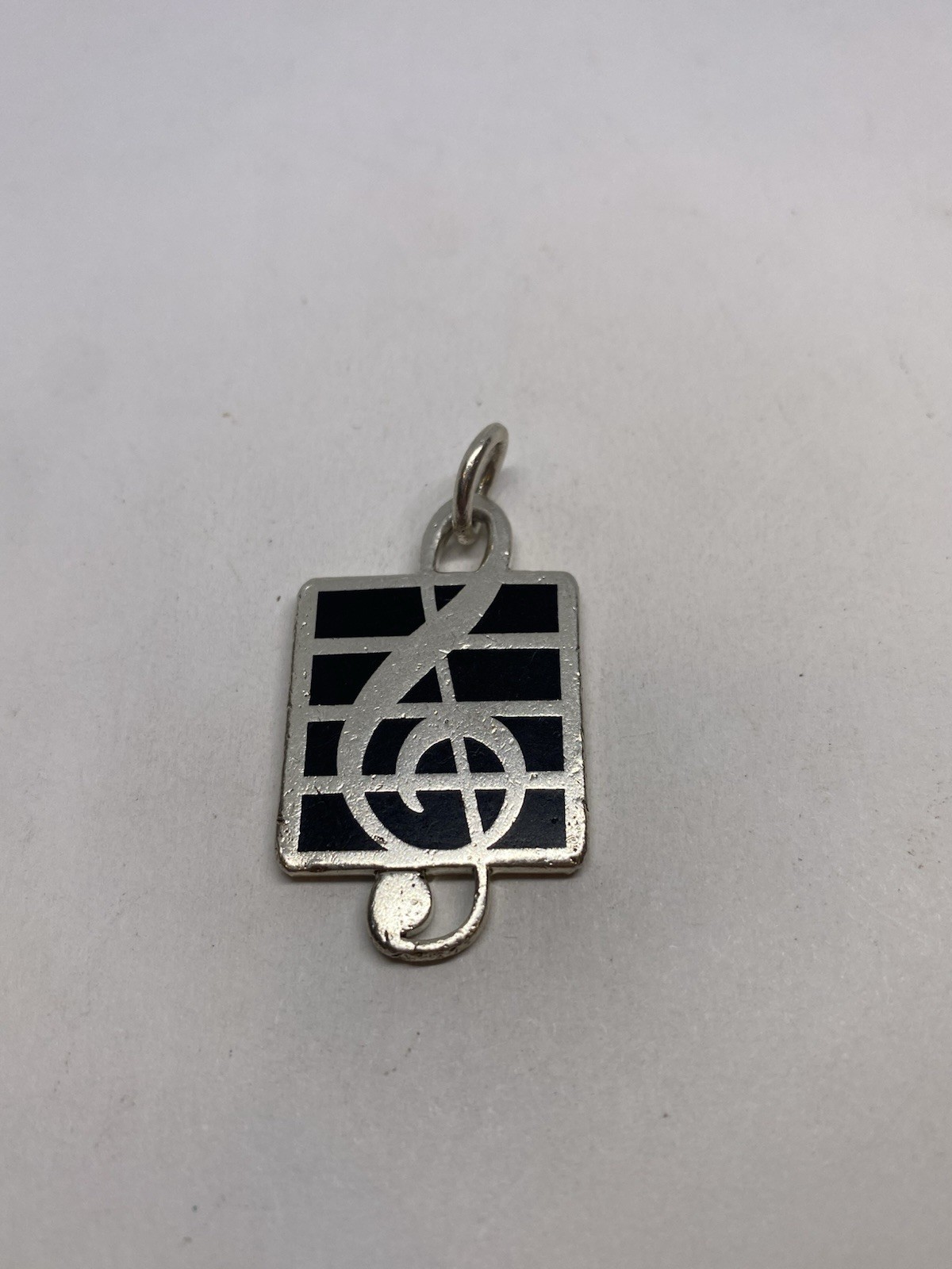 AUTHENTIC TIFFANY & CO. PENDANT TREBLE CLEF MUSIC SIGNED STERLING SILVER 12g 925