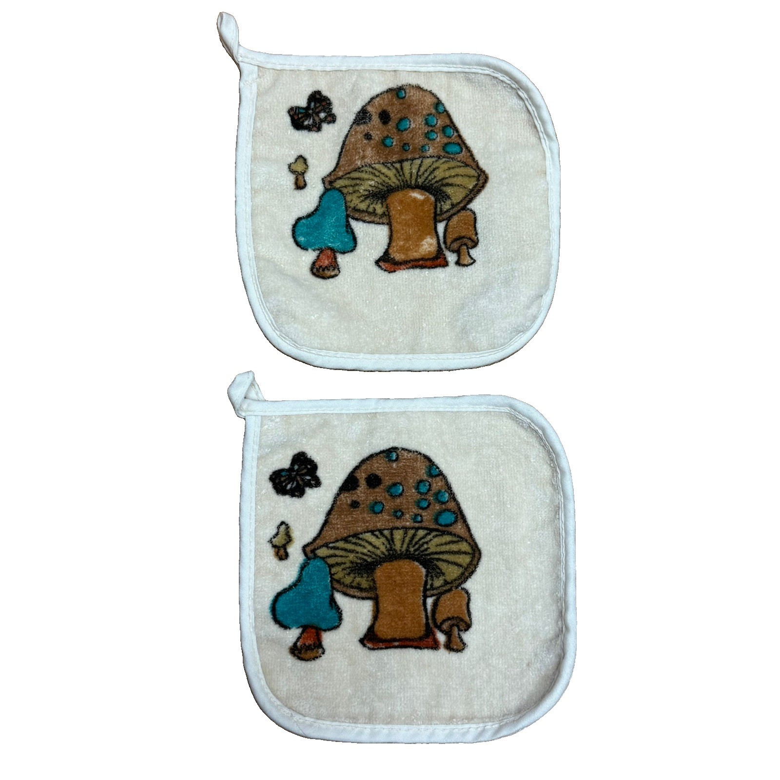 Vintage 1970s Cannon Mushroom Potholders Set of 2 Made Terrycloth Retro Kitchen