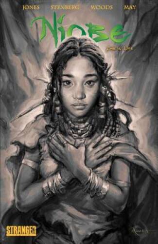 Niobe: She Is Life - Paperback By Jones, Sebastian A - GOOD