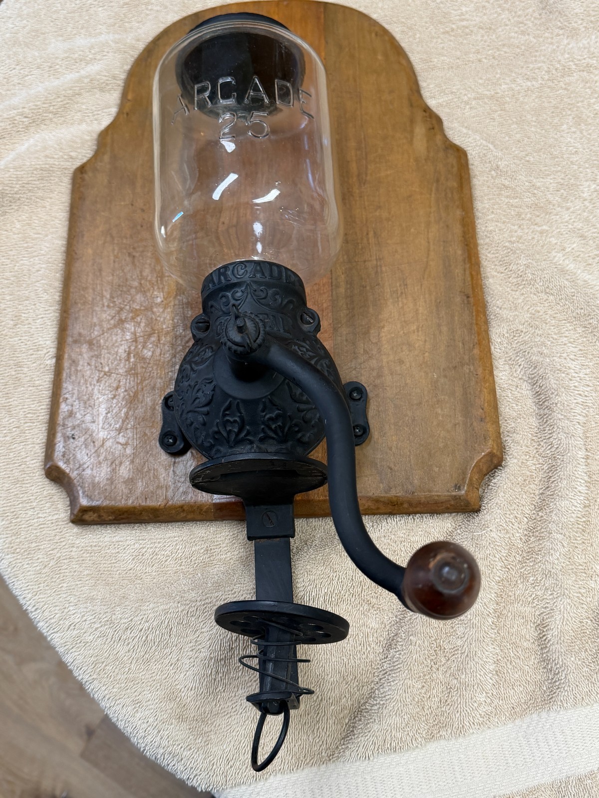 Antique Cast Iron Crystal Arcade 25 Wall Coffee Grinder Mill  works