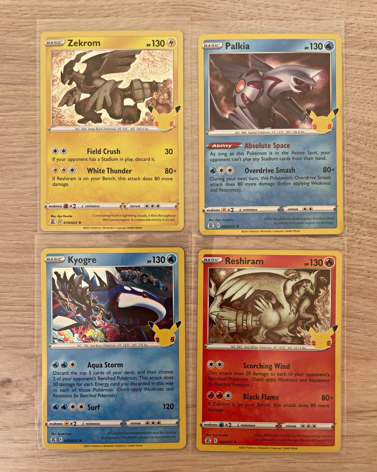 Pokemon TCG Celebrations 4 Cards EN Palkia Kyogre Reshiram 25th anniversary