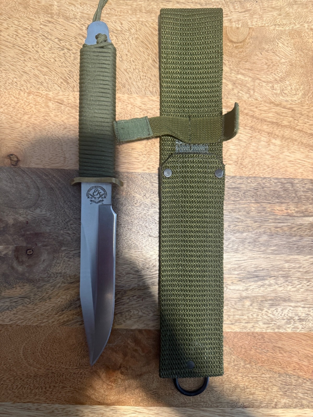 Vintage Ek Commando Model 5 Bowie Knife 1982-91 Richmond Green Paracord Sheath