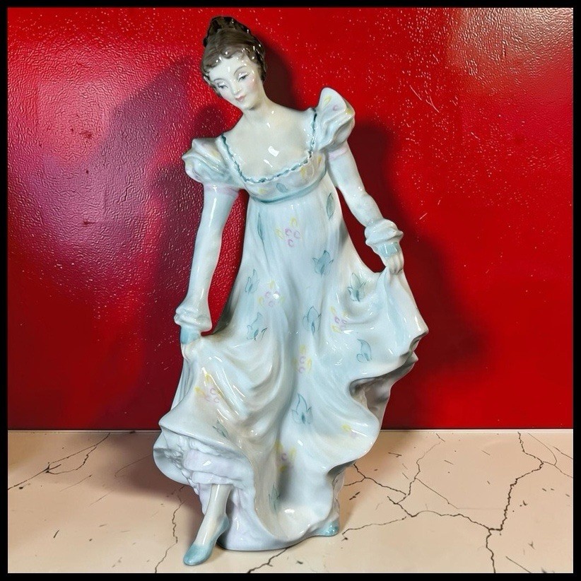 Vintage Royal Doulton Minuet Figurine HN2019 Lady White Floral Dress Fan 1950s
