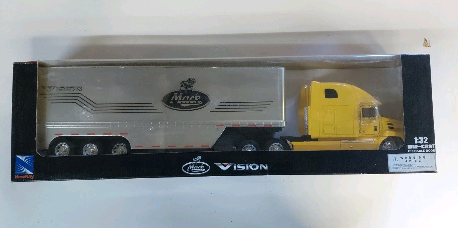 Vintage Newray Mack Vision Semi And Trailer 1:32 Scale