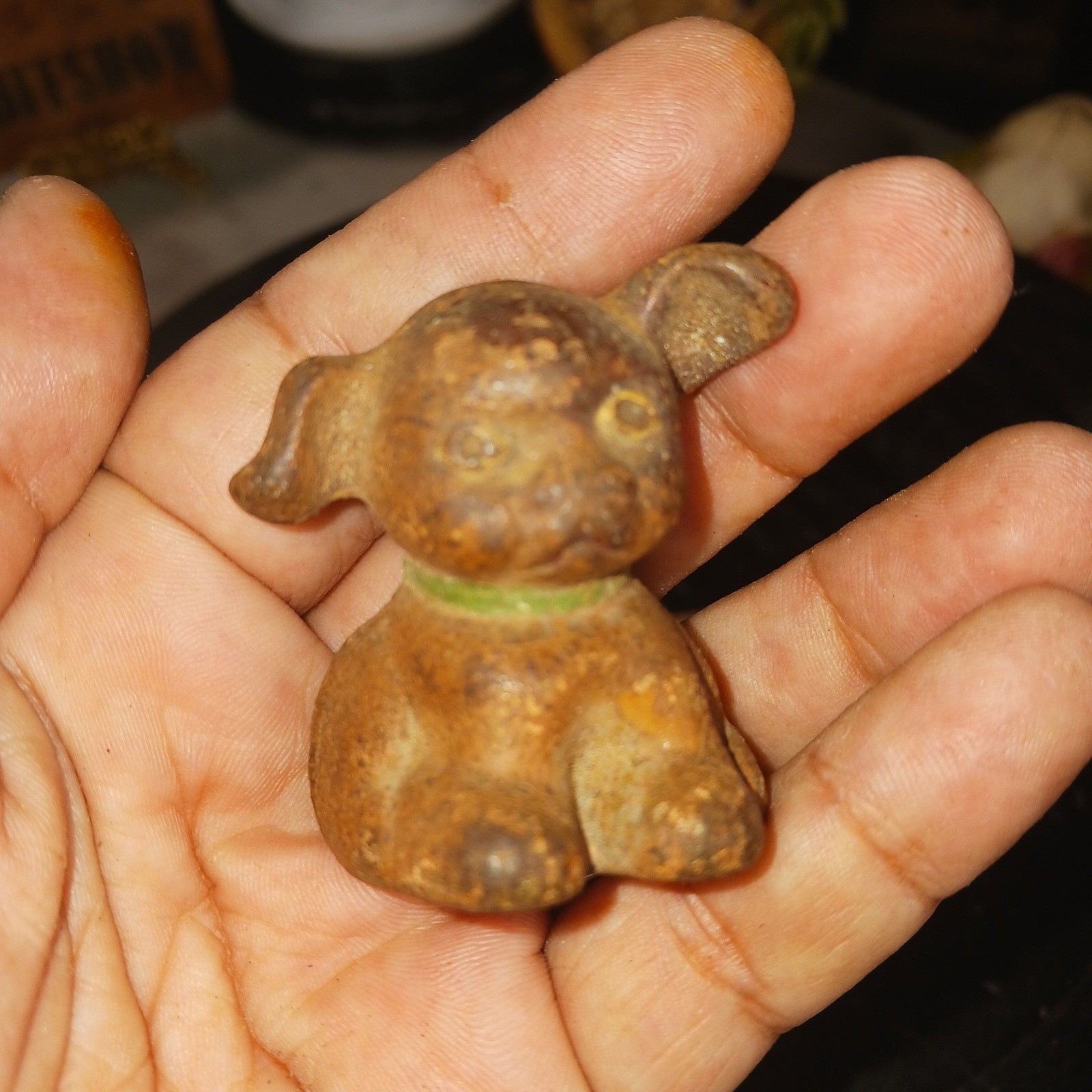 VINTAGE  CAST IRON Puppy