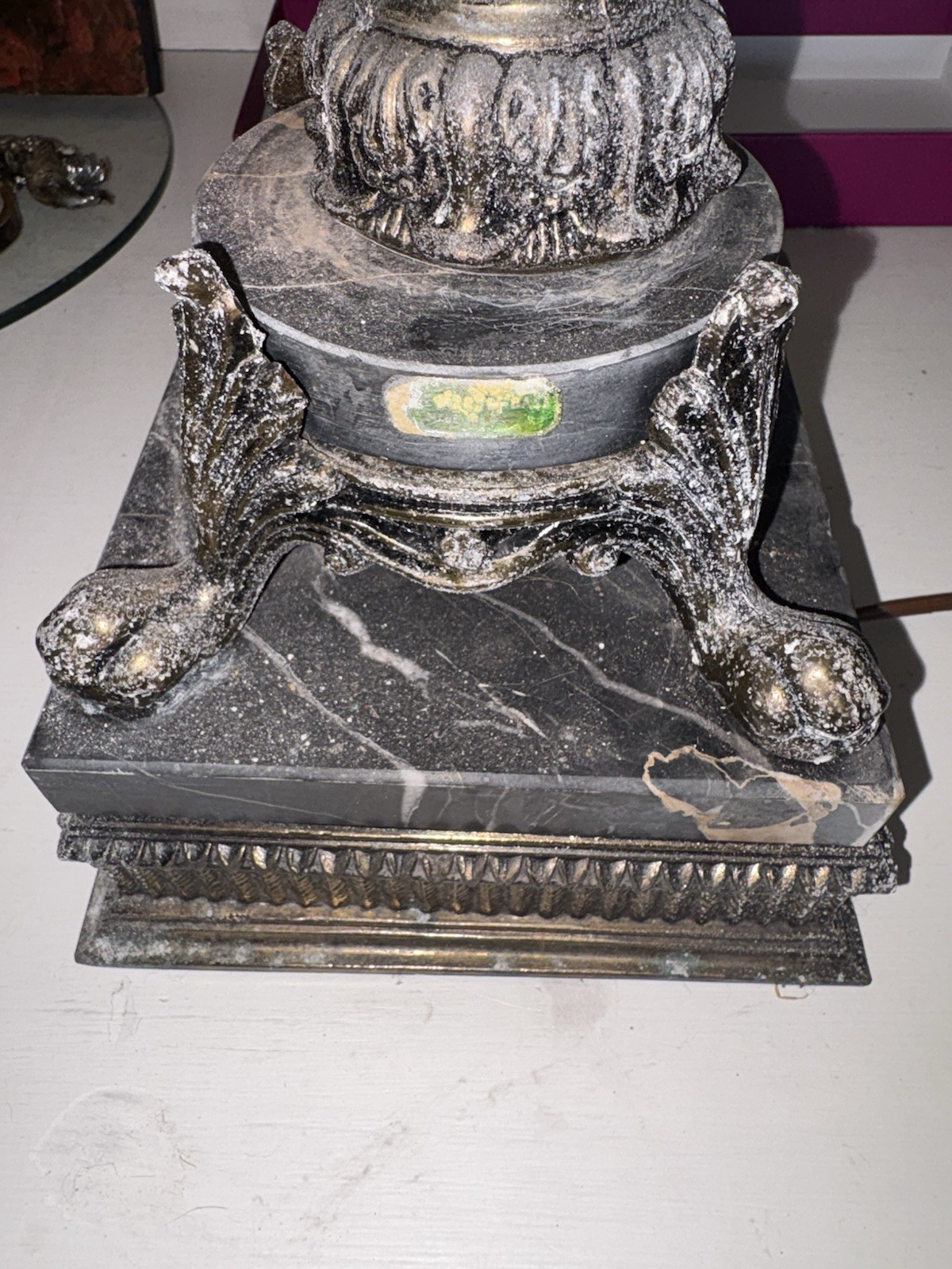 VTG  Hollywood Regency / Gothic Style Lamp, Beautiful