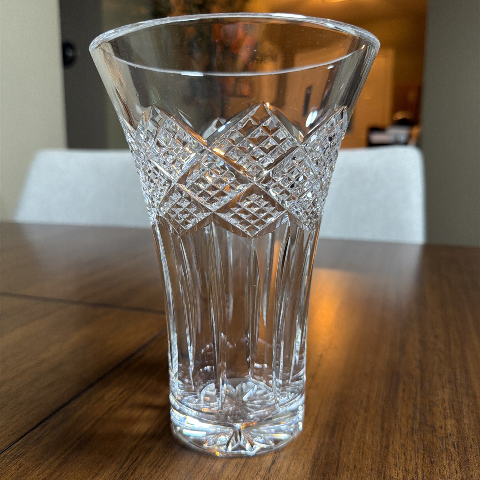 Waterford “CLIFFS OF MOHER” 8” Crystal Vase, Beautiful Piece Made In Ireland