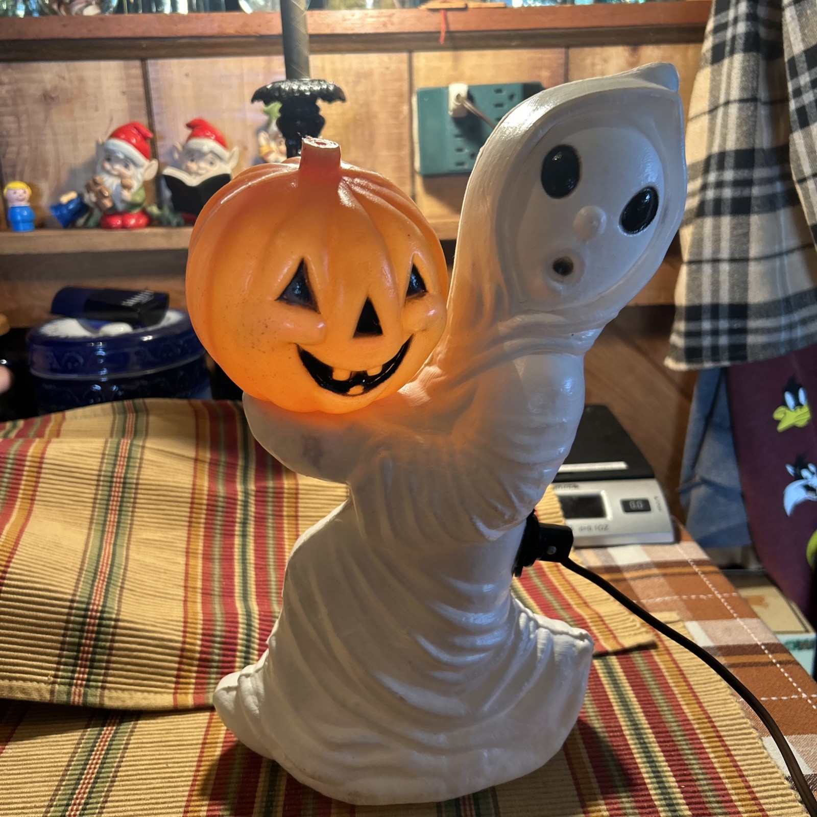 Vtg General Foam Plastics Ghost & Pumpkin Halloween Blow Mold Lamp 13\