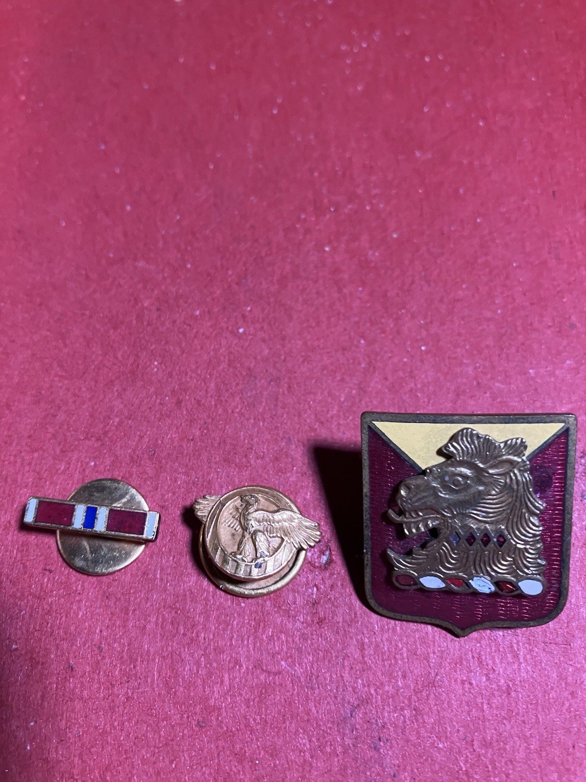 Army DI dui SB screwback ww2 119th ORDNANCE COMPANY  And 2  Lapel Pins