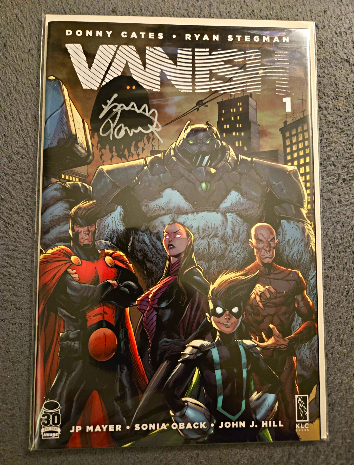Vanish 1 Signed Ryan Stegman COA Donny Cates Image Comics 2022 First Print NM