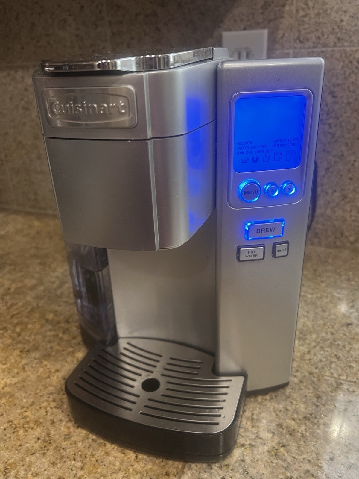 Cuisinart SS-10WP1 White Single Serve Reservoir Programmable Coffee Maker - 72oz