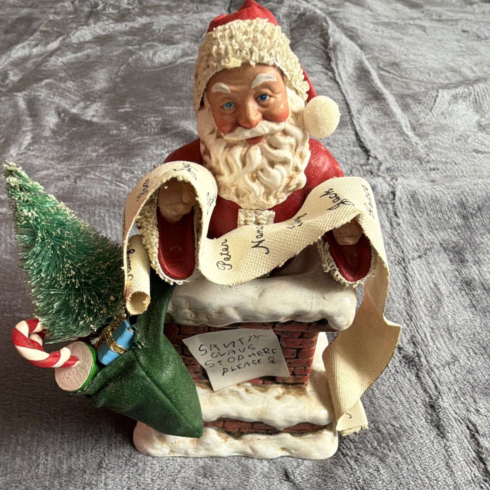 Possible Dreams Clothique Santa in Chimney Figurine 1994 7in Painted Boxed
