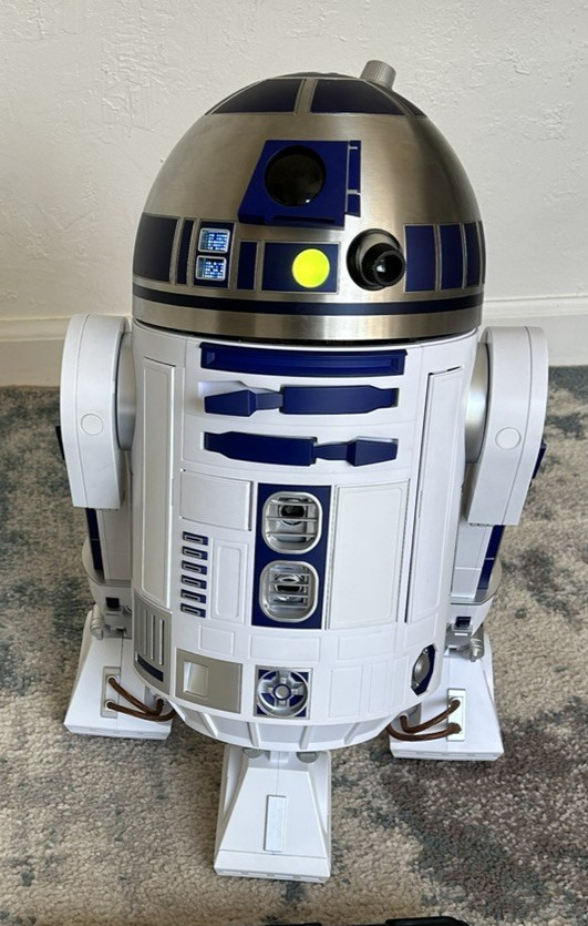 Star Wars Fanhome/Deagostini R2-D2 - 1:2 Scale Complete w. Manuals