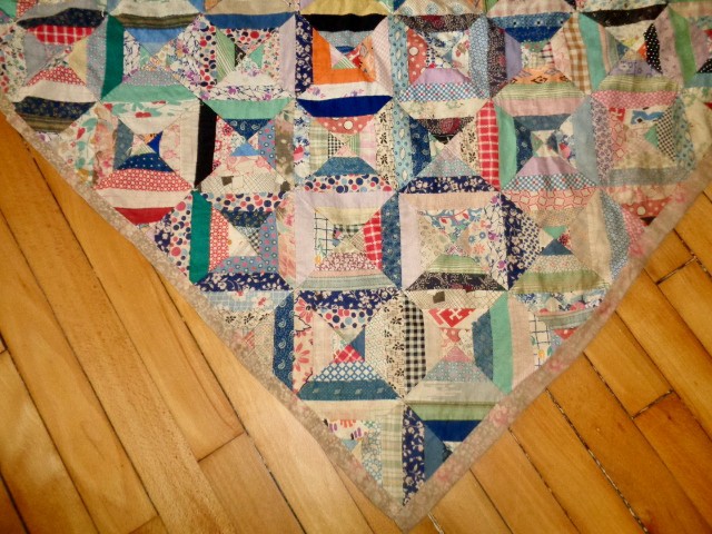 ANTIQUE PRIMITIVE HAND PIECED PATCHWORK QUILT CALICOS PRINTS SOLIDS 68\