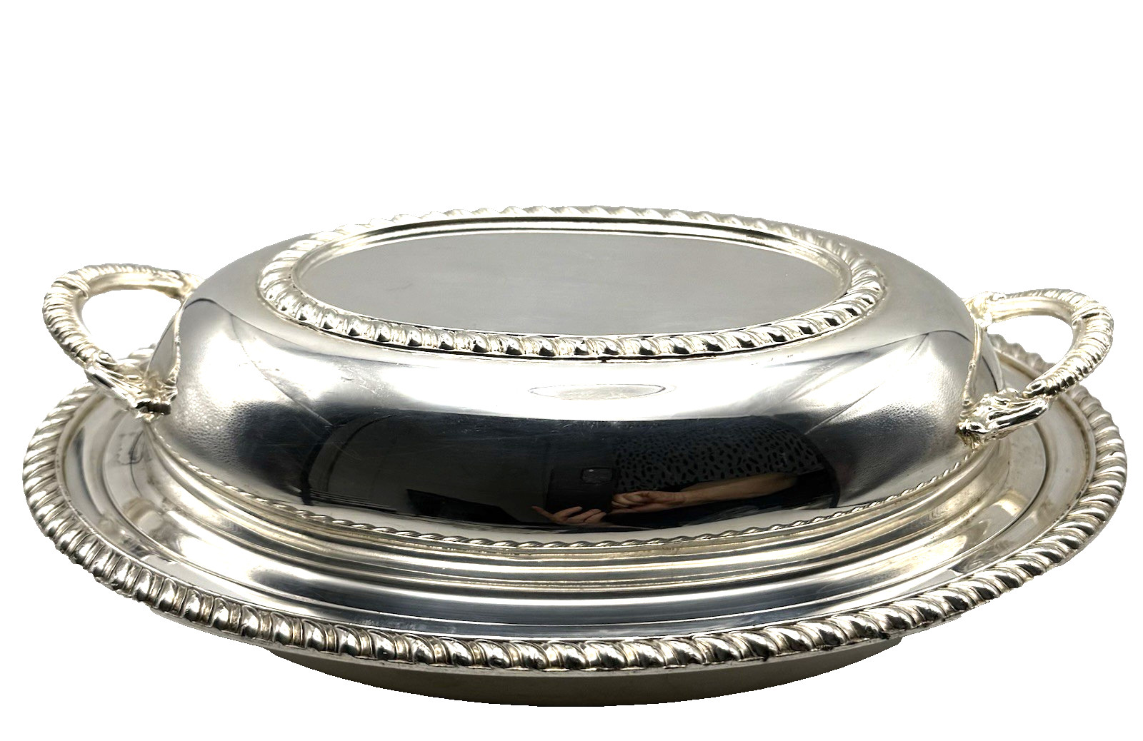 Vintage ENGLISH SILVER MFG Corp USA Silverplated Lidded Oval Entree Serving Dish