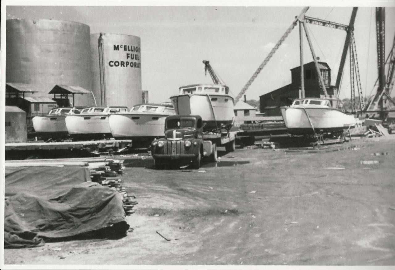 REPRINT-1947 STEELCRAFT (#3) 8 X 12 PHOTO, WATER ST, WEST HAVEN, CONN