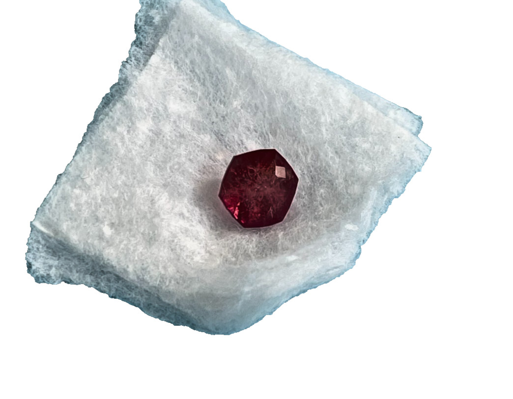 1.39ct Red Beryl – GIA Certified – Ultra-Rare Collector Gemstone 1.39ct Red Beryl – GIA Certified – Ultra-Rare Collector Gemstone