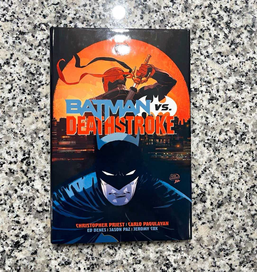 DC Comics Batman vs. Deathstroke Hardcover Christopher Priest. OOP